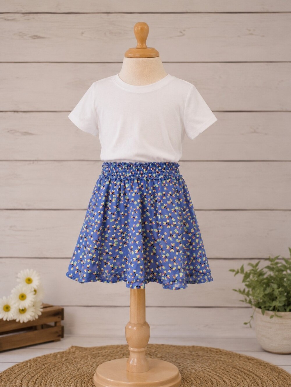 Old Navy Blue Floral Smocked Waist Rayon Comfy Skirt Lg. 10/12